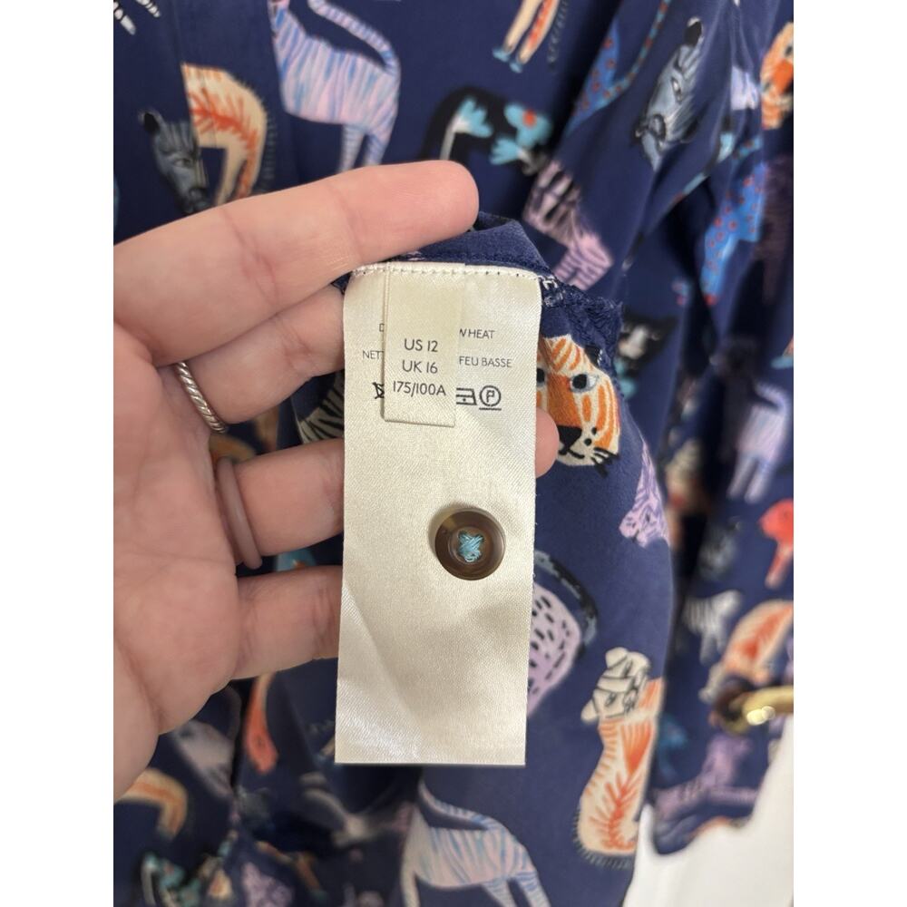 Anthropologie Carolyn Gavin Mariposa 100% Silk Blouse 12 Big Cat Novelty Print - Picture 7 of 8